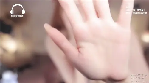 ASMR Soothing Ear Blowing and Humming for a Clear Mind #周童潼.mp4